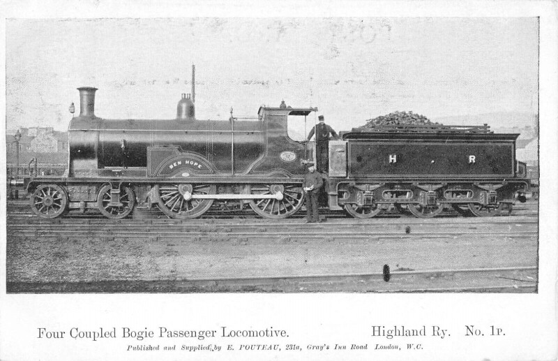 Carte postale ancienne Train - Locomotive Four Coupled Bogie Passenger Locomotive Highland
