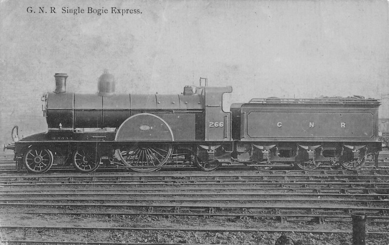 Carte postale ancienne Train - Locomotive Gnr Single Bogie Express - cliché Pouteau - Gare - Train