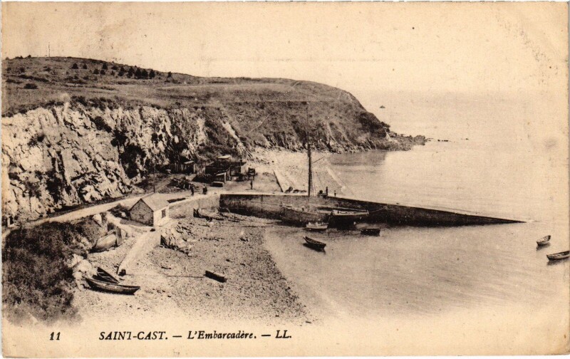 Carte postale ancienne Saint-Cast Embarcadere