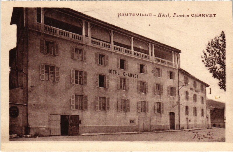 Carte postale ancienne Hauteville Hotel, Pension Charvet à Hauteville