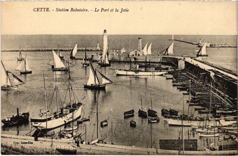 Carte postale ancienne Cette Le Port et la Jetée