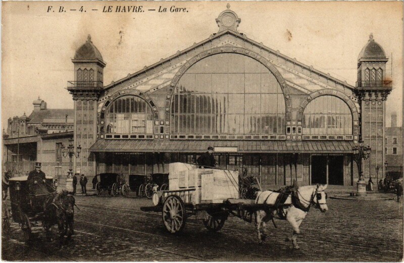 Carte postale ancienne Le Havre La Gare Railway au Havre