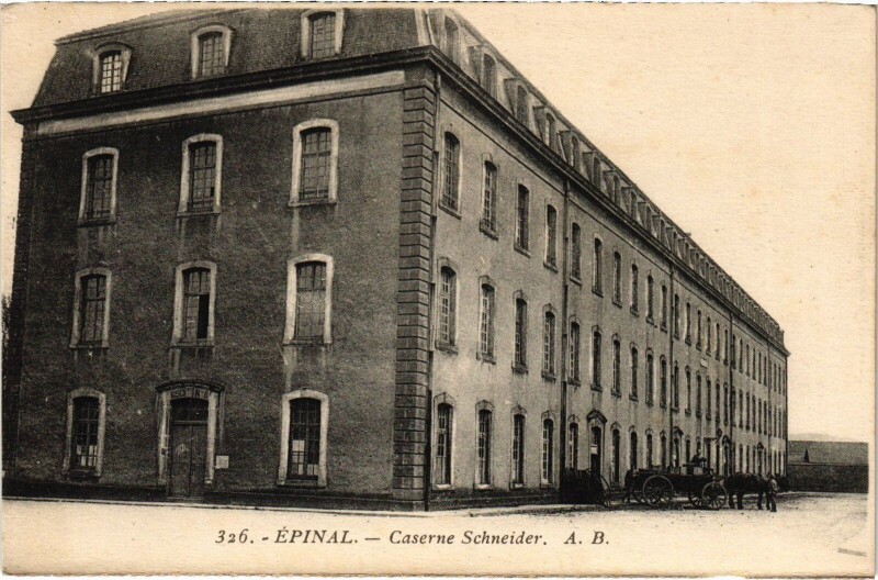 Carte postale ancienne Epinal Caserne Schneider