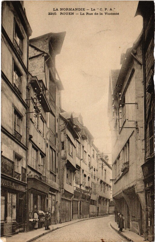 Carte postale ancienne La Normandie Rouen Rue de la Vicomte à Rouen