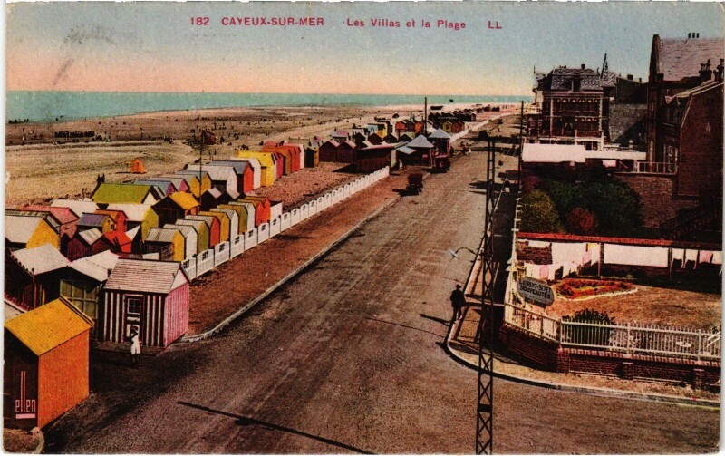 Carte postale ancienne Cayeux-sur-Mer Les Villas et la Plage à Cayeux-sur-Mer