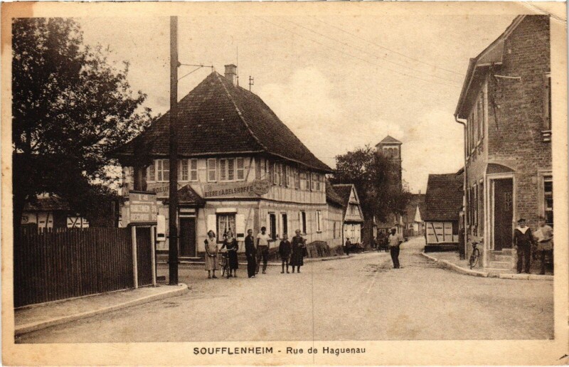 Carte postale ancienne Soufflenheim Rue de Haguenau