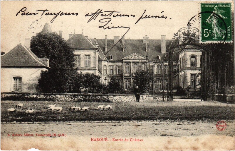 Carte postale ancienne Haroué Entrée du Chateau à Haroué