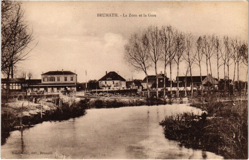 Carte postale ancienne Brumath La Zorn et la Gare à Brumath