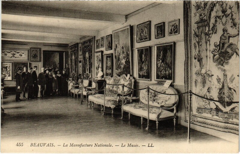 Carte postale ancienne Beauvais manufactures Nationales Le Musée à Beauvais