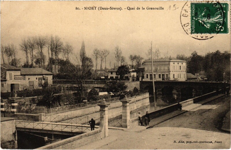 Carte postale ancienne Niort Quai de la Grenouille à Niort