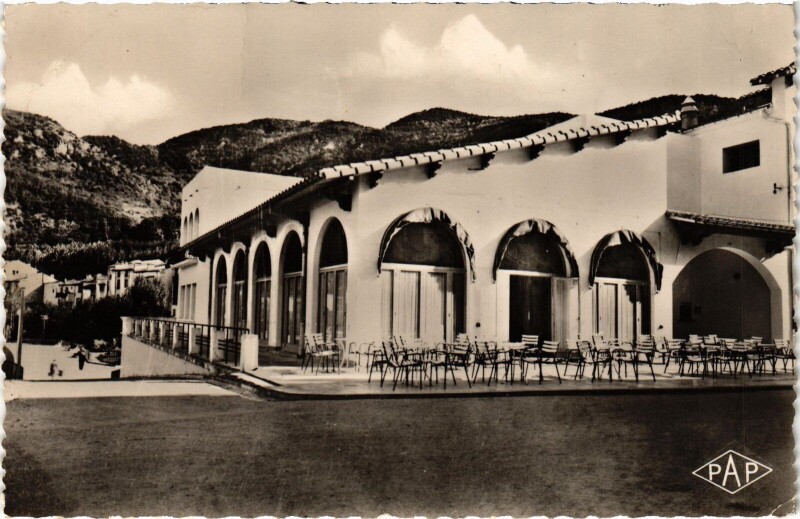 Carte postale ancienne Amélie-les-Bains Le Casino