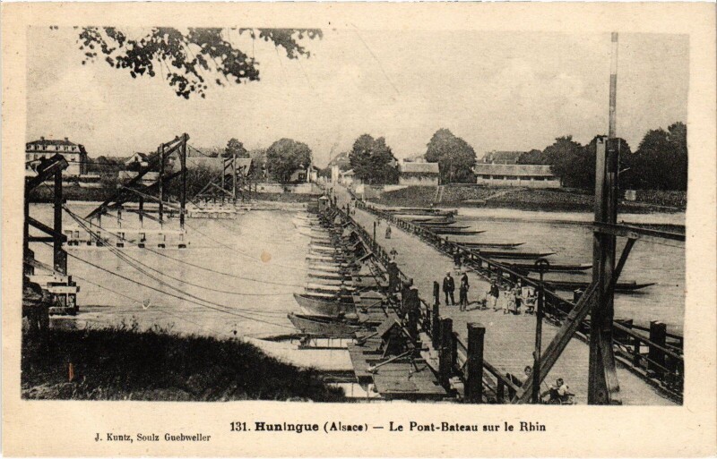 Carte postale ancienne Alsace Huningue Pont-Bateau à Huningue