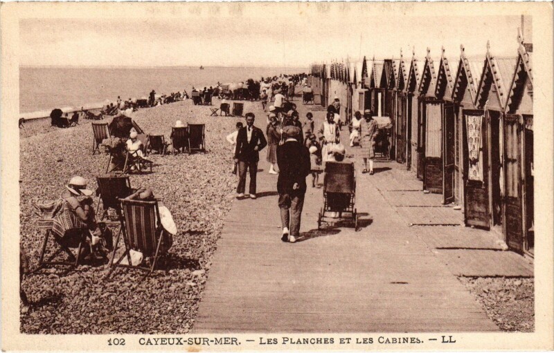 Carte postale ancienne Cayeux-sur-Mer Les Planches et les Cabines à Cayeux-sur-Mer