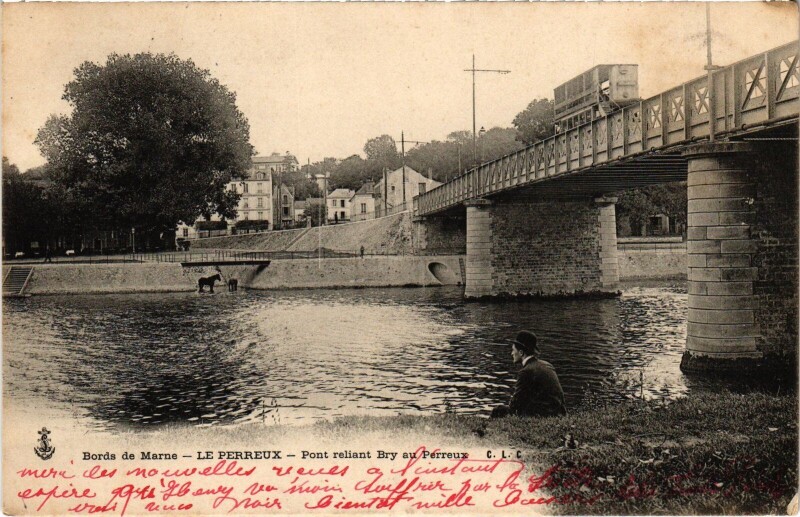 Carte postale ancienne Bords de Marne Le Perreux Pont