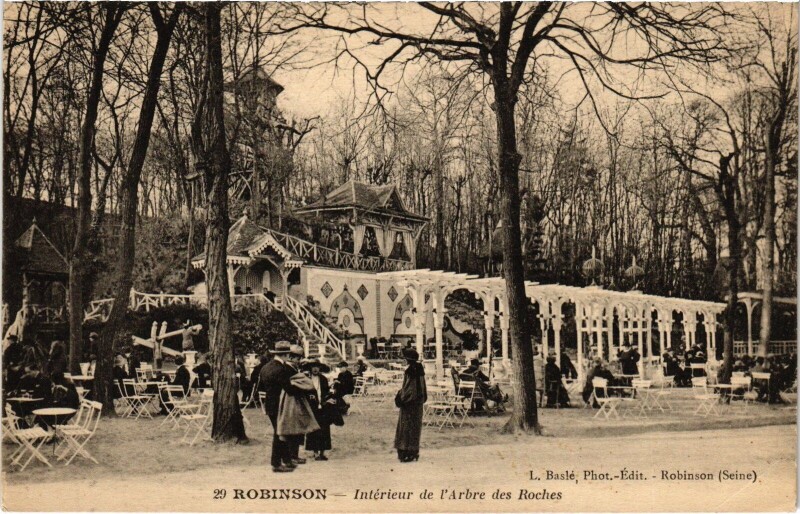 Carte postale ancienne Robinson Arbre des Roches