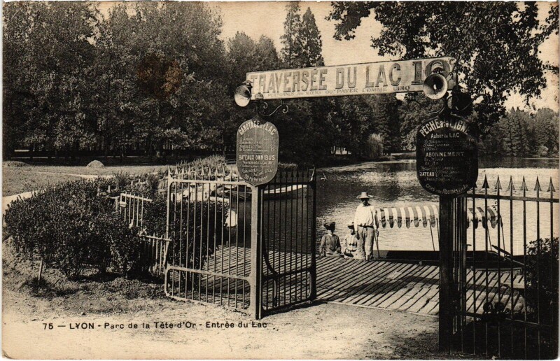 Carte postale ancienne Lyon Parc de la Tete-d'Or Le Lac