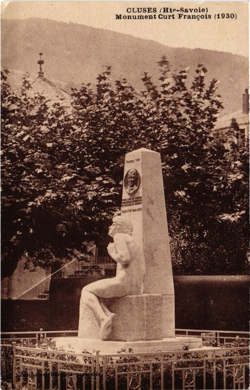 Carte postale ancienne Cluses Monument Curt Francois à Cluses