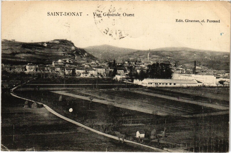Carte postale ancienne Saint-Donat vue générale