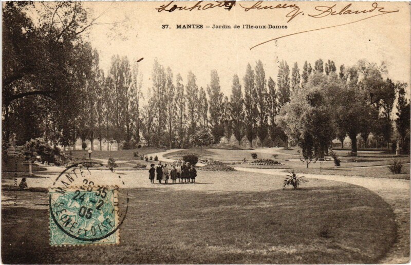 Carte postale ancienne Mantes-la-Jolie Jardin de l'Ile aux Dames à Mantes-la-Jolie