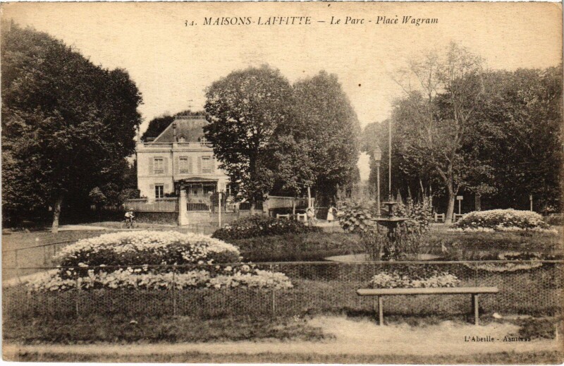 Carte postale ancienne Maisons-Laffitte Parc - Place Wagram à Maisons-Laffitte