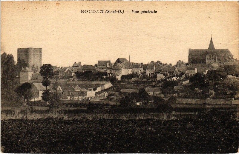 Carte postale ancienne Houdan Vue Generale à Houdan