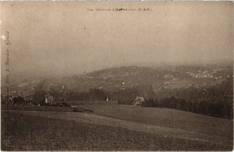 Carte postale ancienne Hardricourt Vue Generale à Hardricourt
