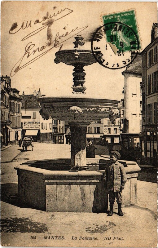 Carte postale ancienne Mantes-la-Jolie La Fontaine à Mantes-la-Jolie