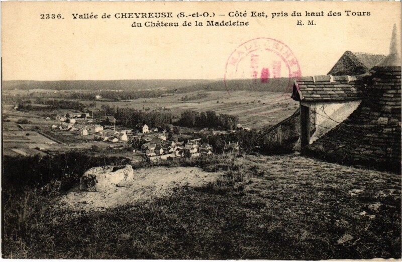 Carte postale ancienne Chevreuse Cote Est à Chevreuse