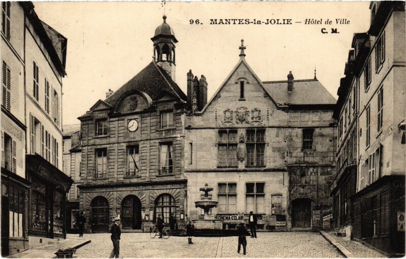 Carte postale ancienne Mantes-la-Jolie Hotel de Ville à Mantes-la-Jolie