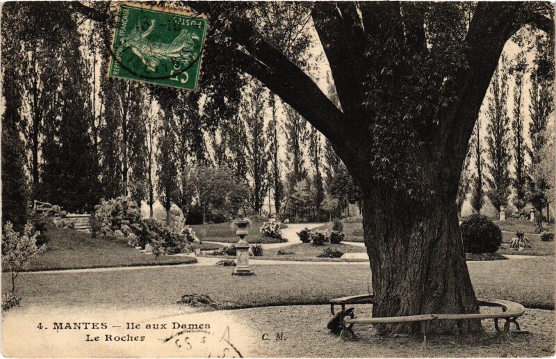 Carte postale ancienne Mantes-la-Jolie Ile aux Dames à Mantes-la-Jolie