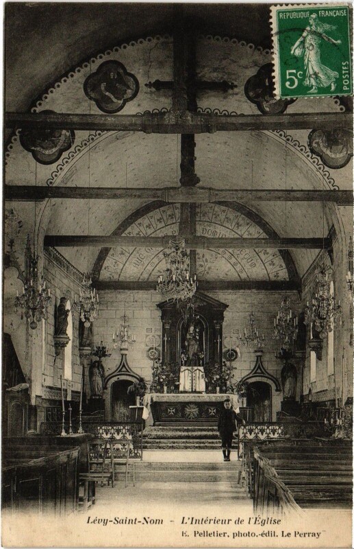 Carte postale ancienne Levy-Saint-Nom Interieur de l'Eglise