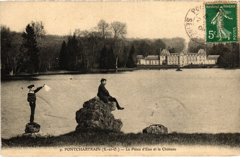 Carte postale ancienne Pontchartrain La Piece d'Eau et le Chateau
