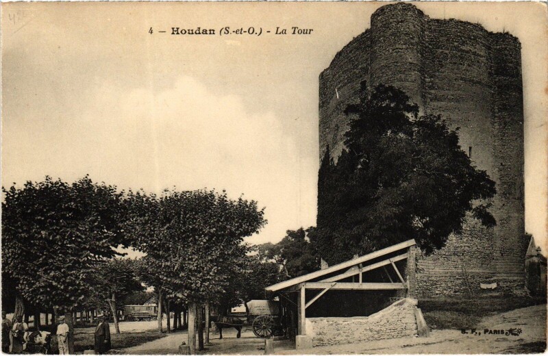 Carte postale ancienne Houdan La Tour à Houdan