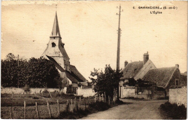 Carte postale ancienne Garancieres Eglise