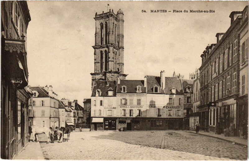 Carte postale ancienne Mantes-la-Jolie Place du Marche-au-Ble à Mantes-la-Jolie