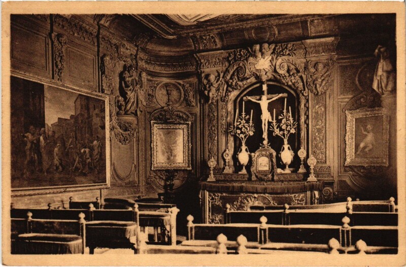 Carte postale ancienne Dampierre Chateau - Chapelle
