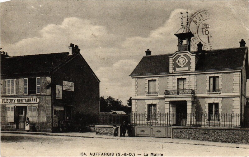 Carte postale ancienne Auffargis Mairie à Auffargis