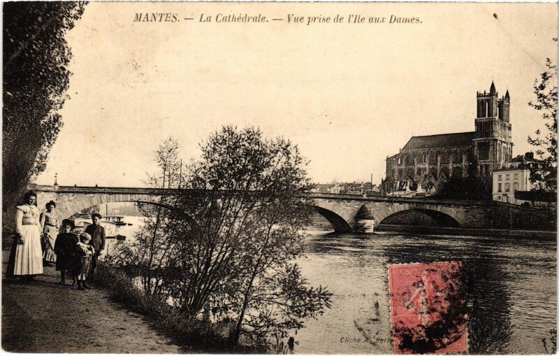 Carte postale ancienne Mantes-la-Jolie Cathedrale à Mantes-la-Jolie