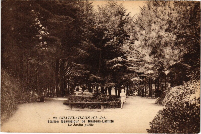 Carte postale ancienne Chatelaillon Jardin Public