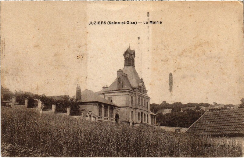 Carte postale ancienne Juziers Mairie à Juziers
