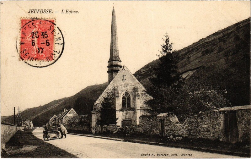 Carte postale ancienne Jeufosse Eglise