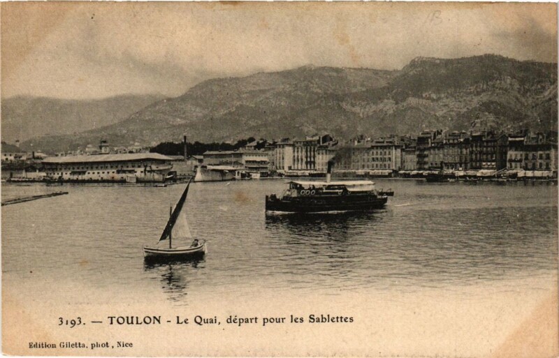 Carte postale ancienne Toulon Le Quai départ pour les Sablettes à Toulon