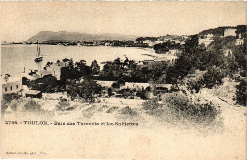 Carte postale ancienne Toulon Baie des Tamaris et les Sablettes à Toulon