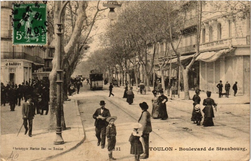 Carte postale ancienne Toulon Boulevard de Strasbourg à Toulon