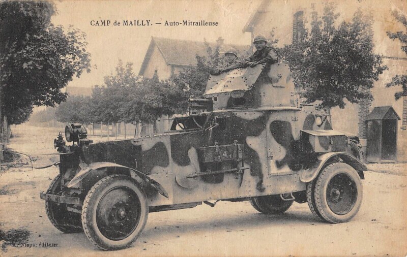 Carte postale ancienne Camp De Mailly - Auto Mitrailleuse