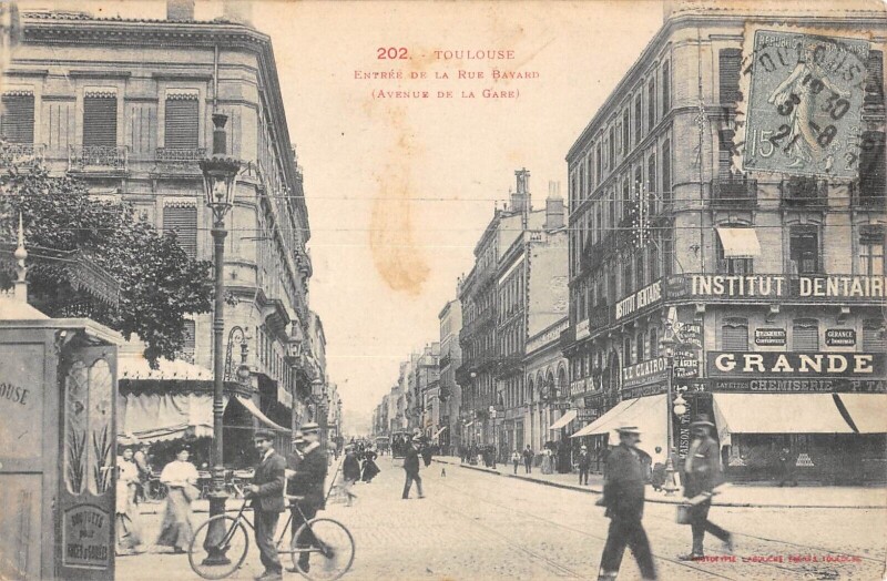 Carte postale ancienne Toulouse - Entree De La Rue Bayard à Toulouse