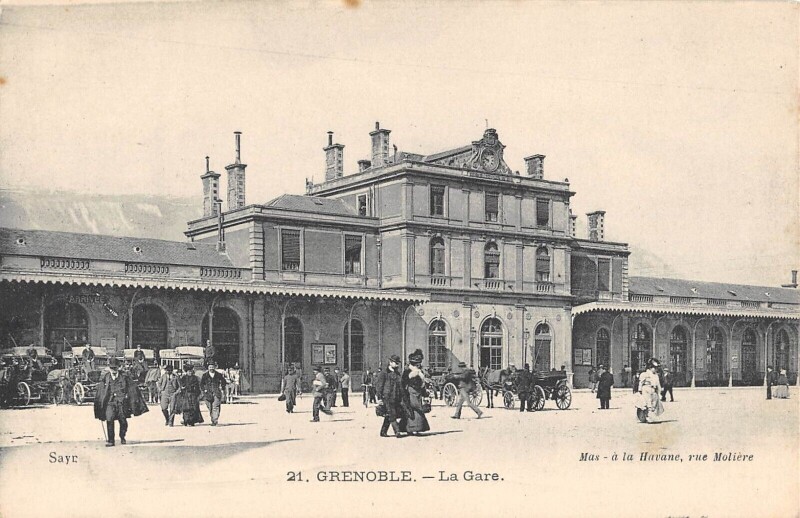 Carte postale ancienne Grenoble - La Gare à Grenoble