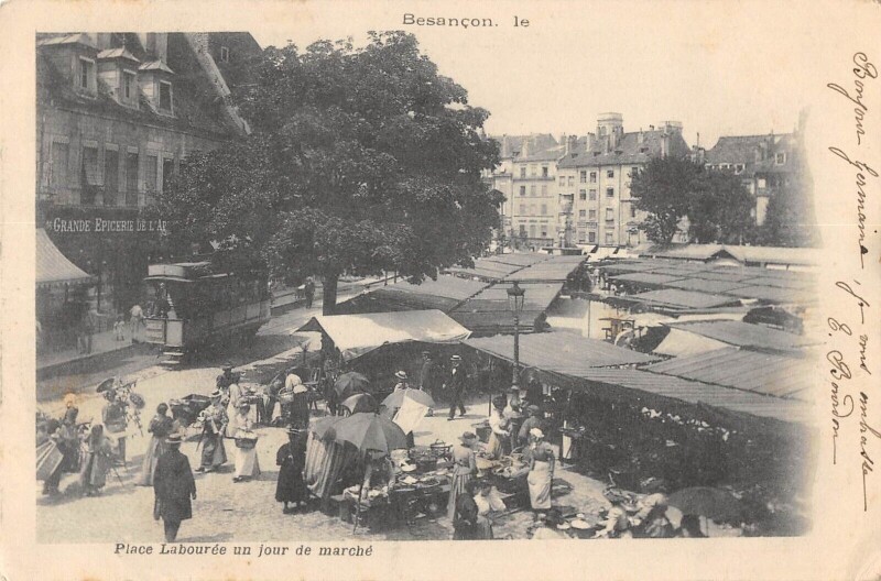 Carte postale ancienne Besancon - Place Labouree Un Jour De Marche