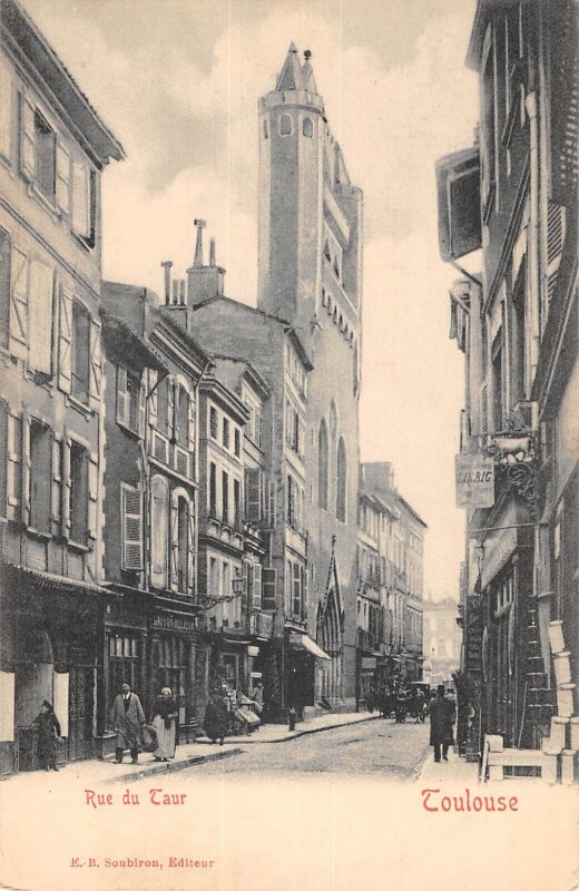 Carte postale ancienne Toulouse - Rue Du Taur à Toulouse