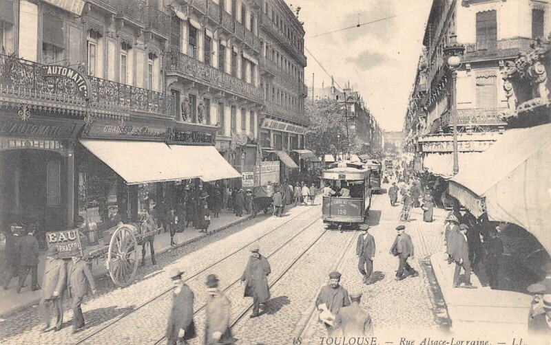 Carte postale ancienne Toulouse - Rue Alsace Lorraine à Toulouse